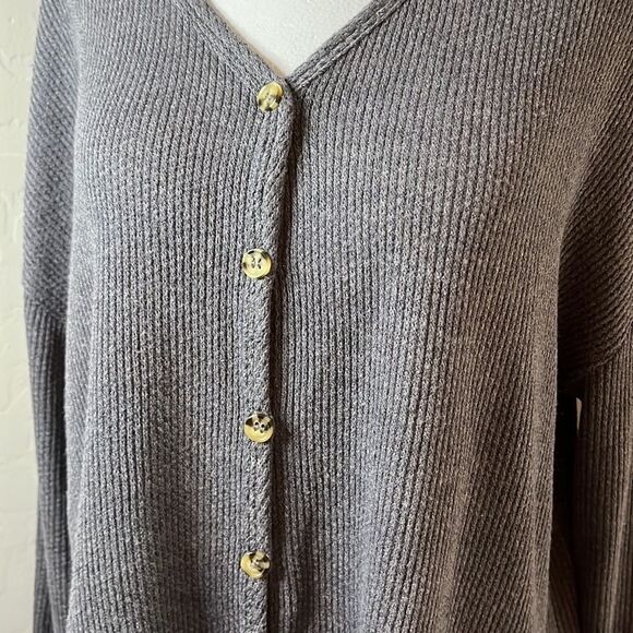 𝅺mudd gray long sleeve button front V-neck ribbed ties at waist oversized SZ M - Picture 3 of 12